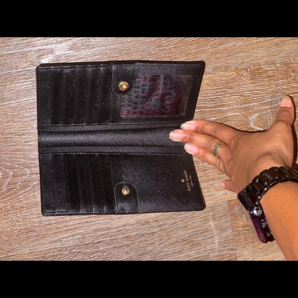 Kate Spade Wallet - Picture 4 of 5